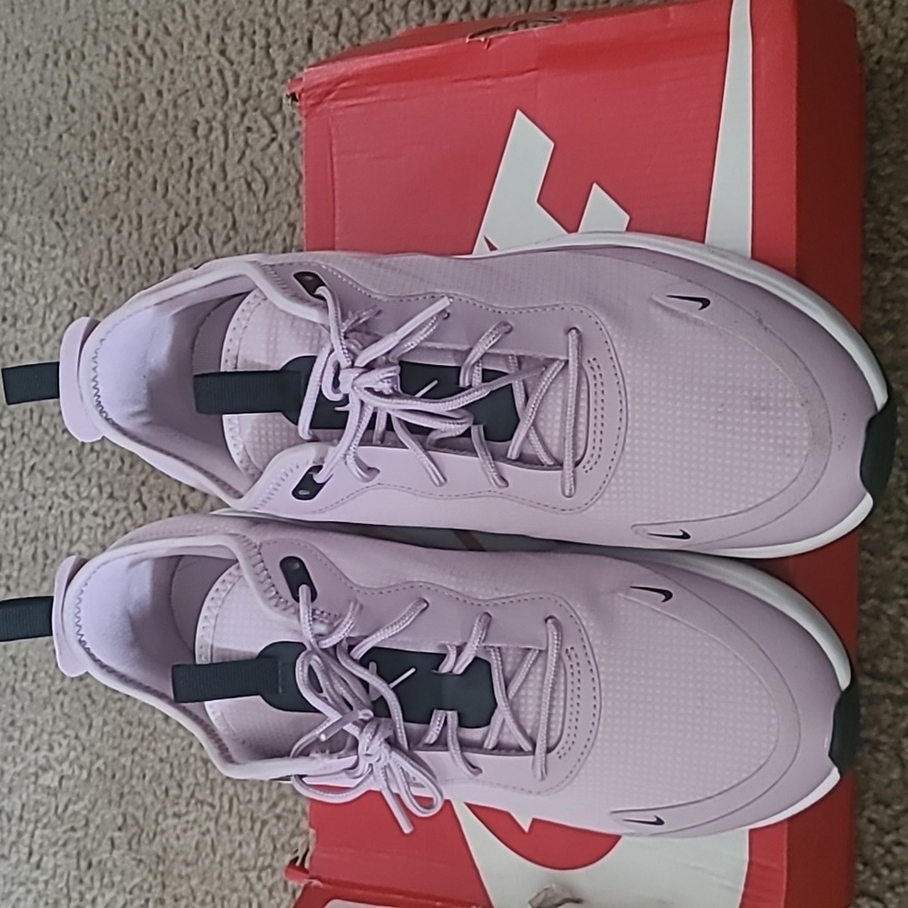 Nike